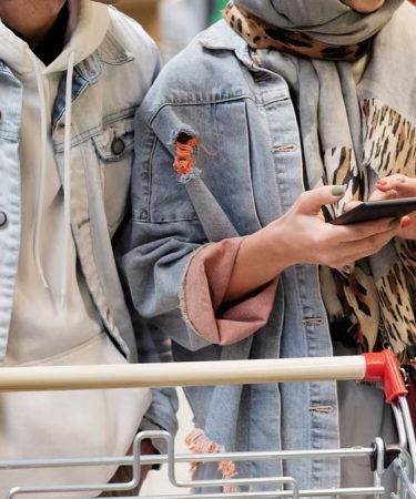 Économiser sur les courses familiales en 2026 : 7 stratégies concrètes