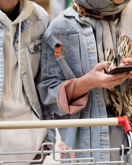Économiser sur les courses familiales en 2026 : 7 stratégies concrètes